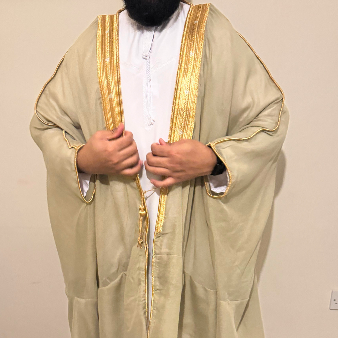 Bisht in Dark Biege