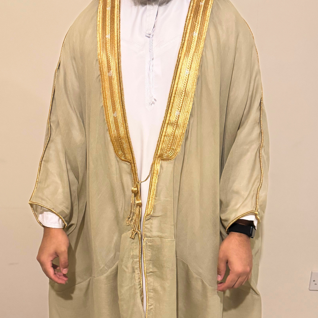 Bisht in Dark Biege